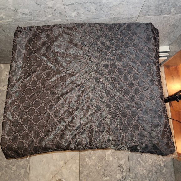 Authentic Vintage Gucci Black Leather Britt Tassel Bag - Picture 12 of 12